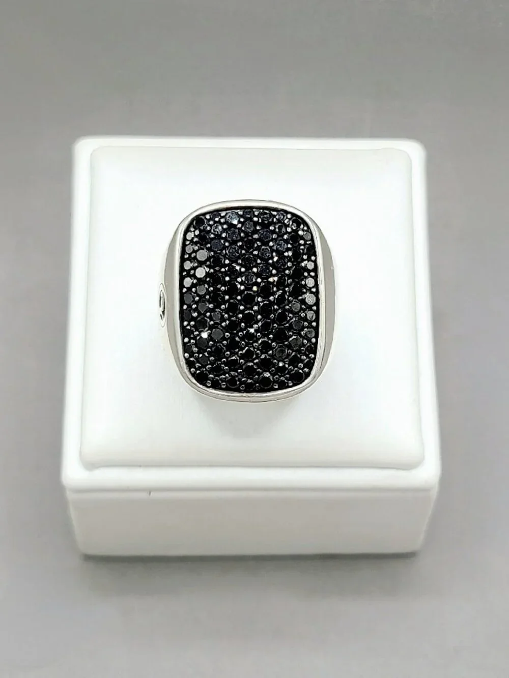 David Yurman Rectangular Pave Signet Ring w/ Pavé Black Diamonds - 25mm - Size 9